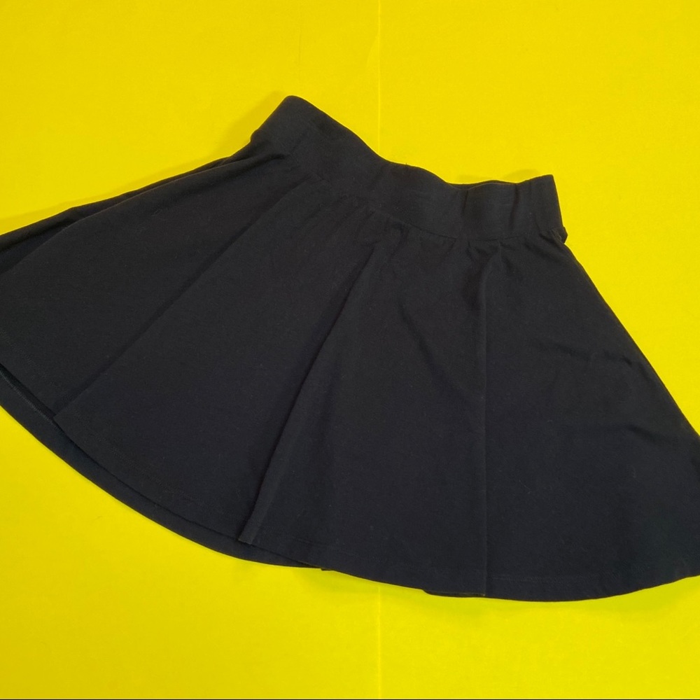 Tucker + Tate Black Skater Skirt Size L(10/12)